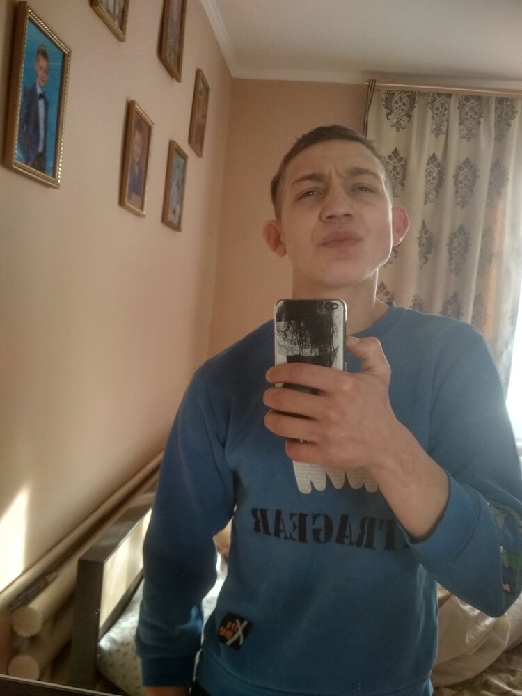  18930570  , 23 ,    