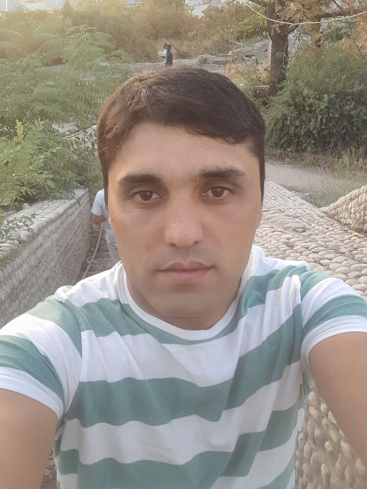  42285190  Azat, 37 ,    