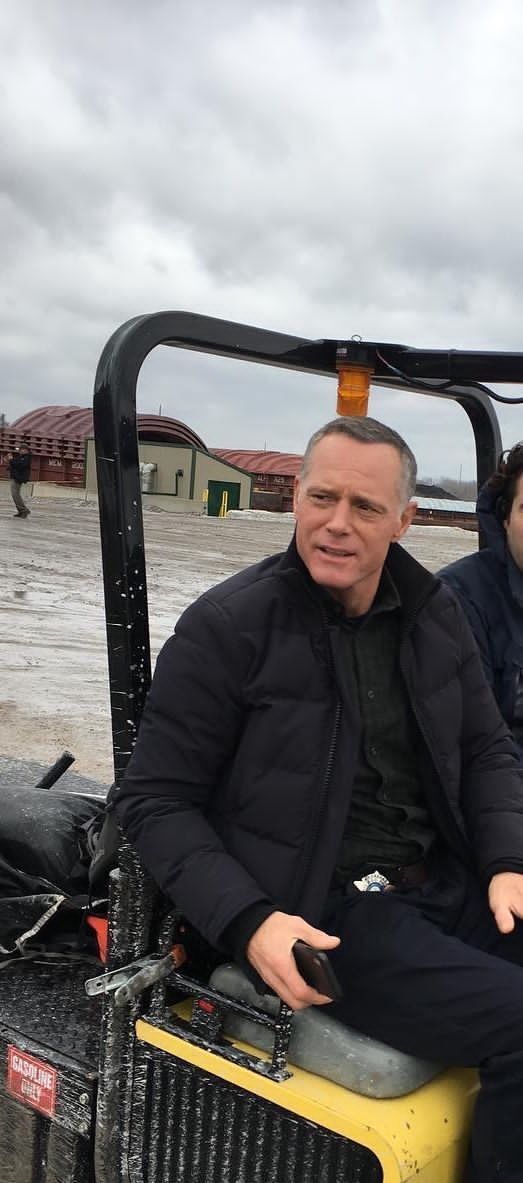  50249160  Jason Beghe, 65 ,    