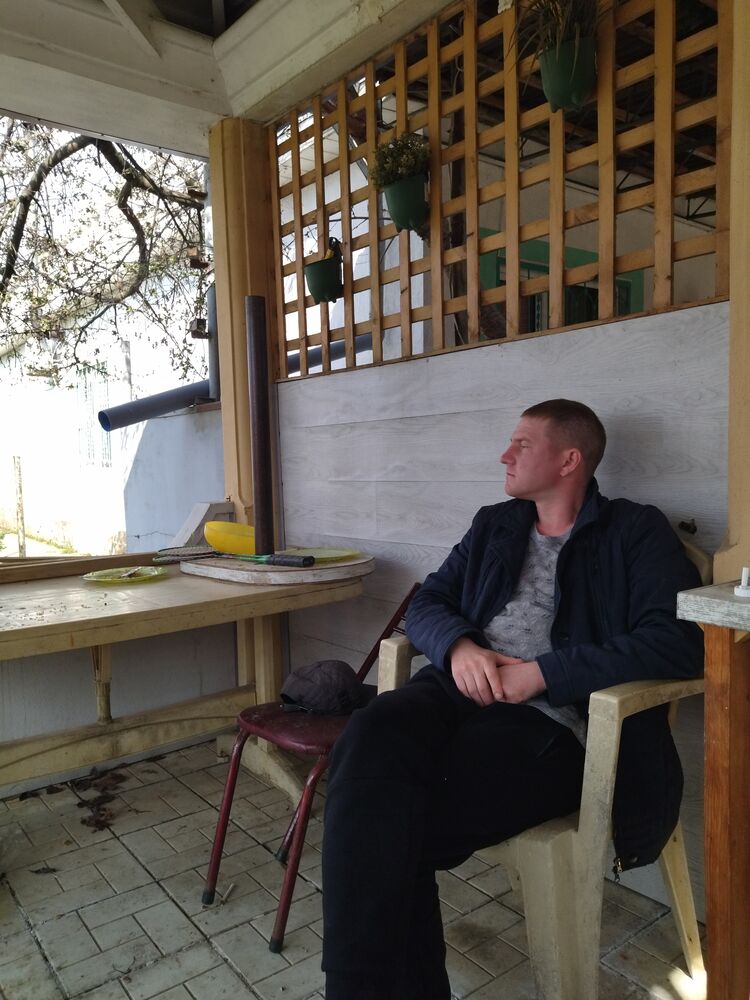  53282880  Alexander, 34 ,     