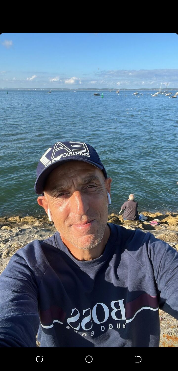  ,   Alek moore, 60 ,   ,   , c , 