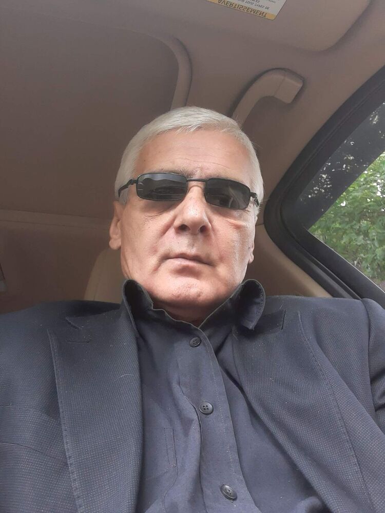  --,   Artur, 55 ,   