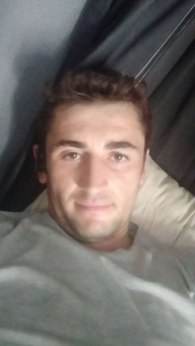  23395560  Vladleontiev, 35 ,    