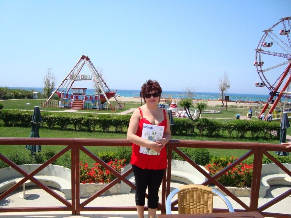  ,   Nikki, 44 ,   ,   , c , 