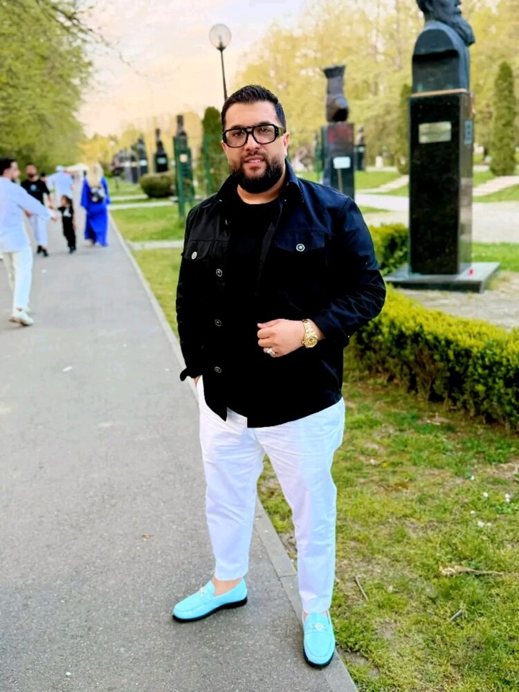  51348320  John Lally, 42 ,    Abbots Langley