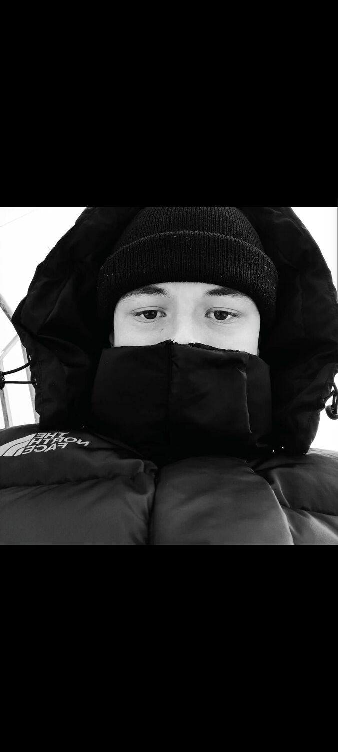  52176910  Majorka, 18 ,    