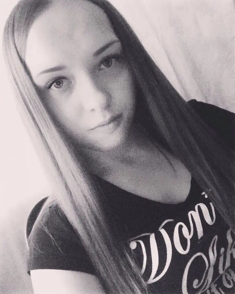  46993990  , 26 ,    