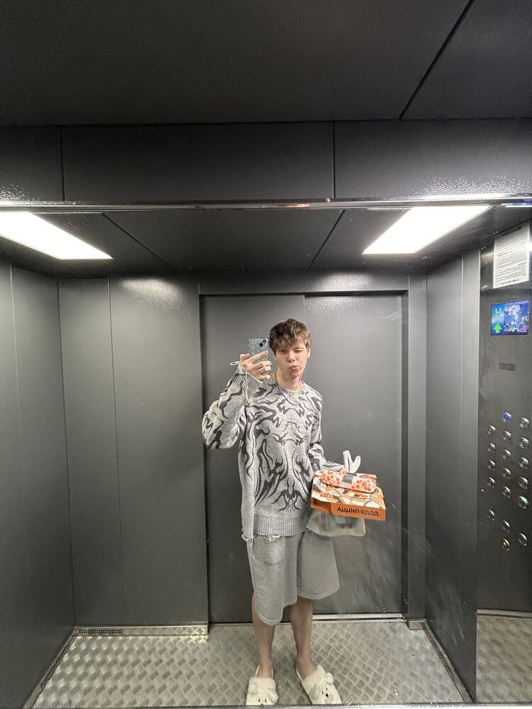 ���� 40868710 ����� �������, 23 ����, ���� ���������� � ������