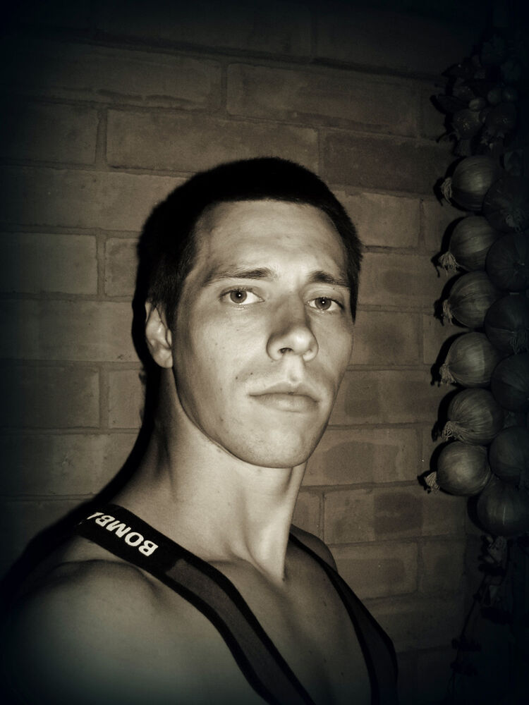  18312590  Andrey, 41 ,    