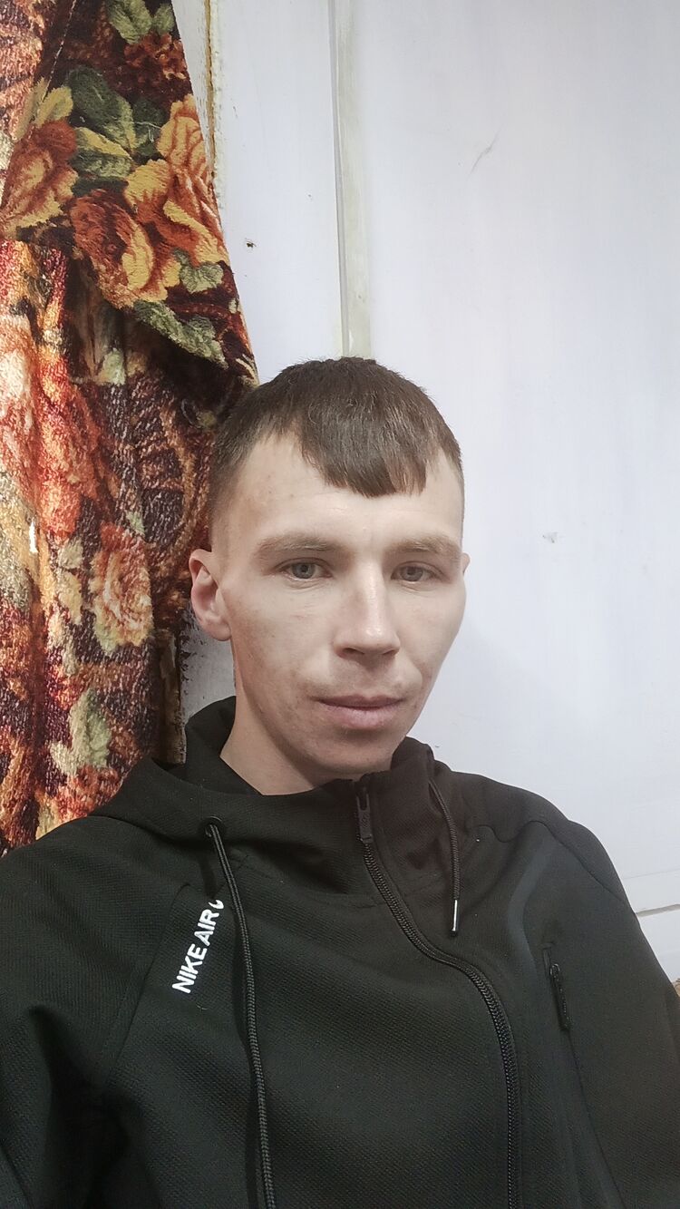  48975720  , 28 ,    