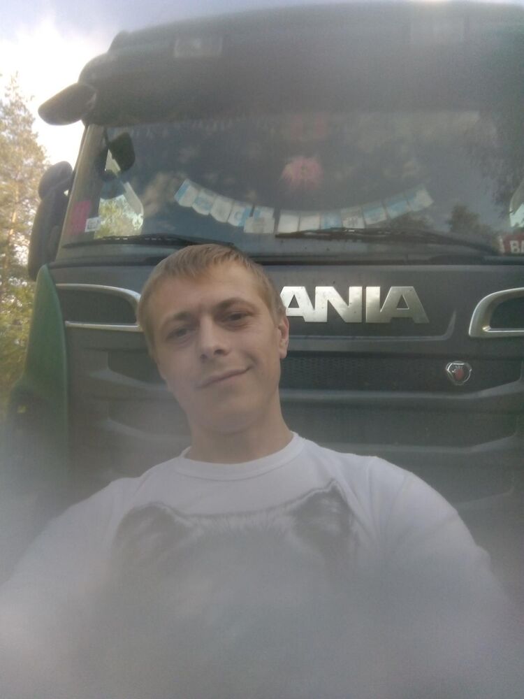  44873210  , 32 ,    