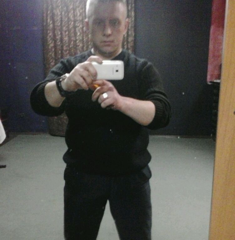 ,   Maksim, 46 ,   