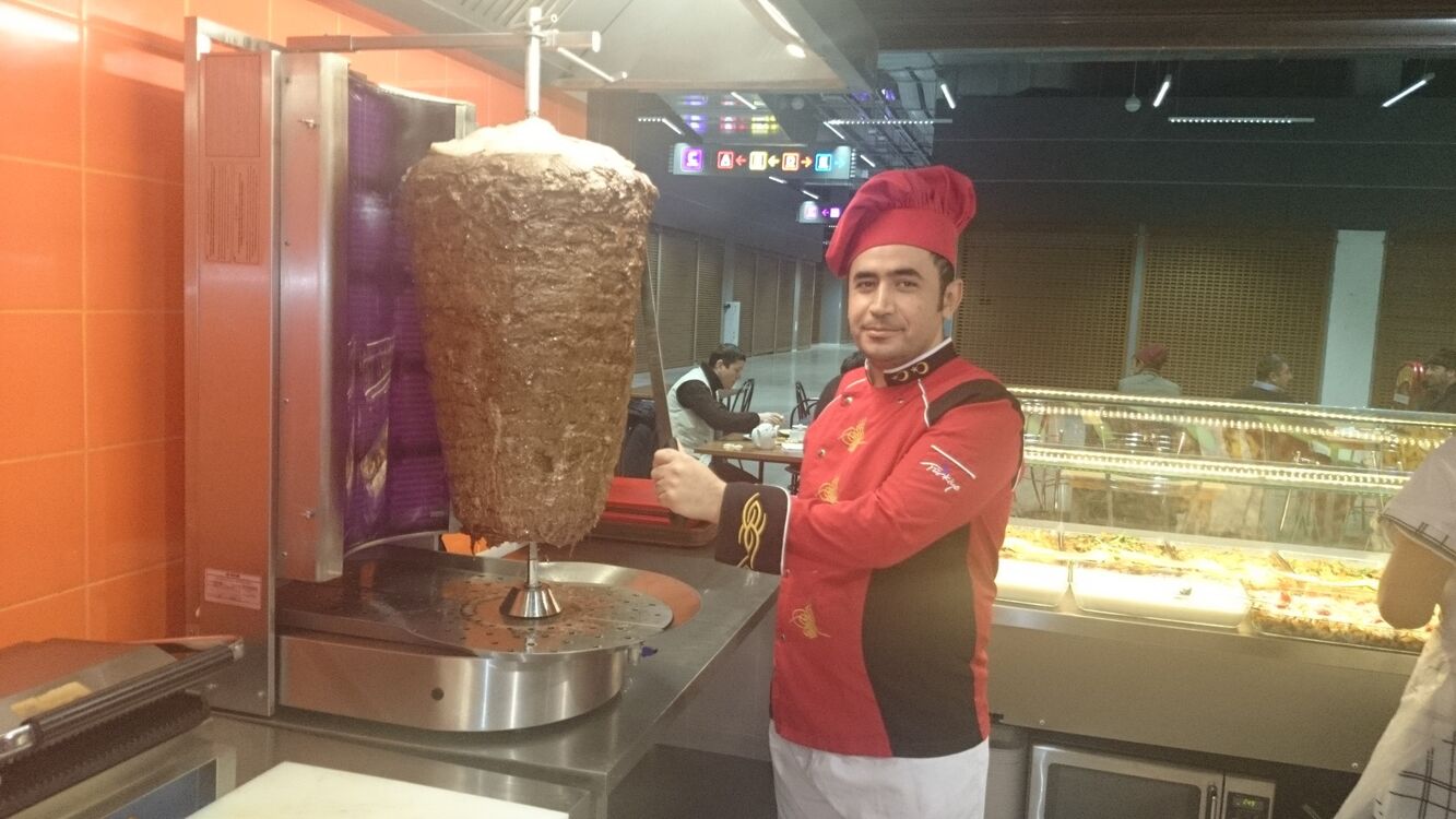  53702540  Mehmet, 45 ,    