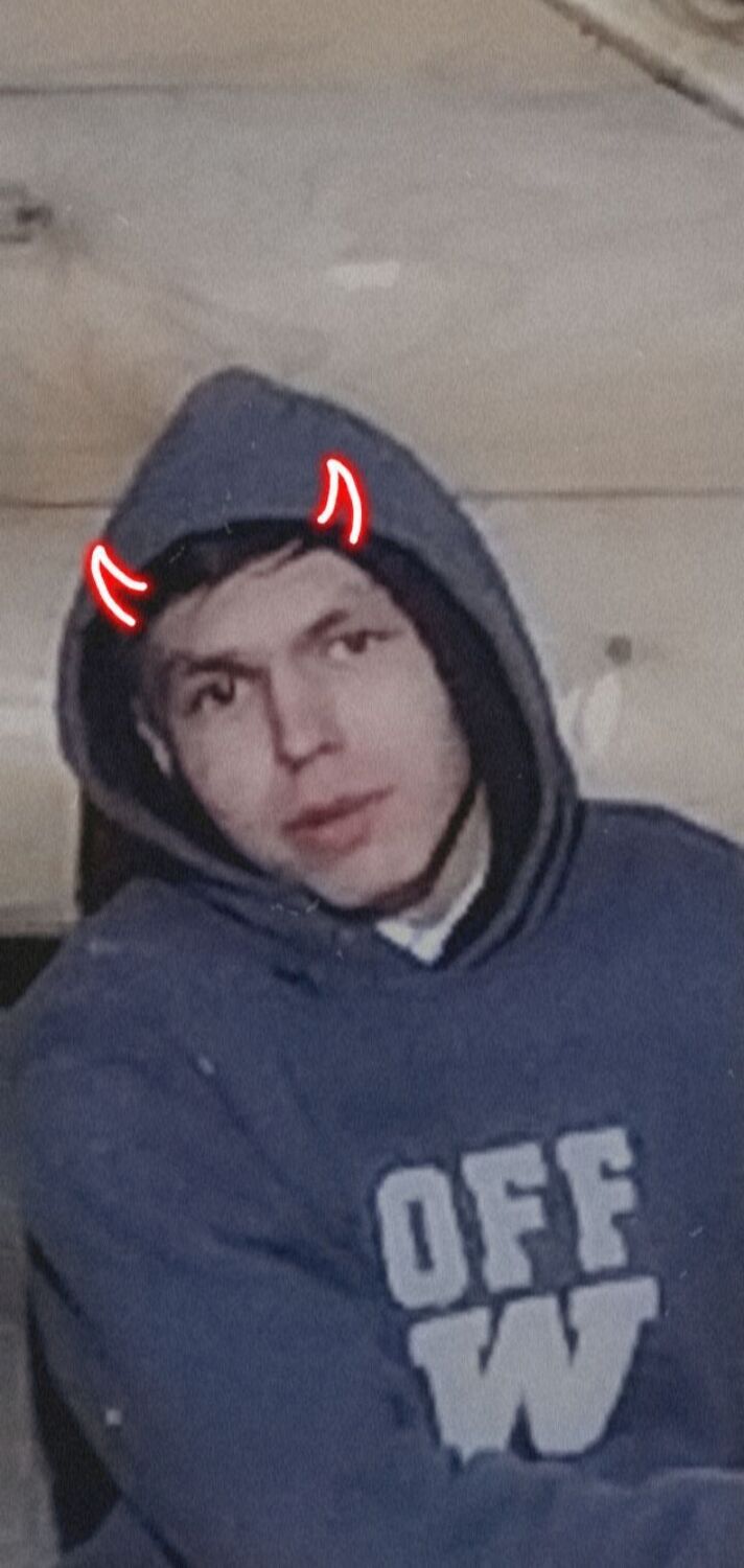  28136330  , 21 ,    