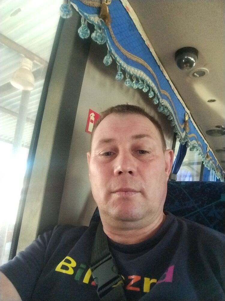  45633890  , 49 ,    