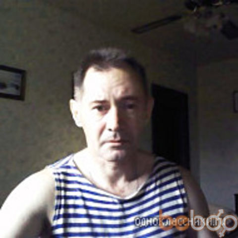  1015360  Aleksandr, 64 ,    