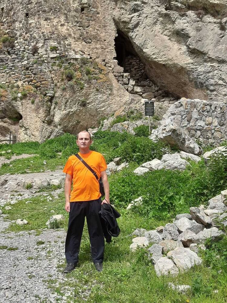  53737750  , 49 ,    -