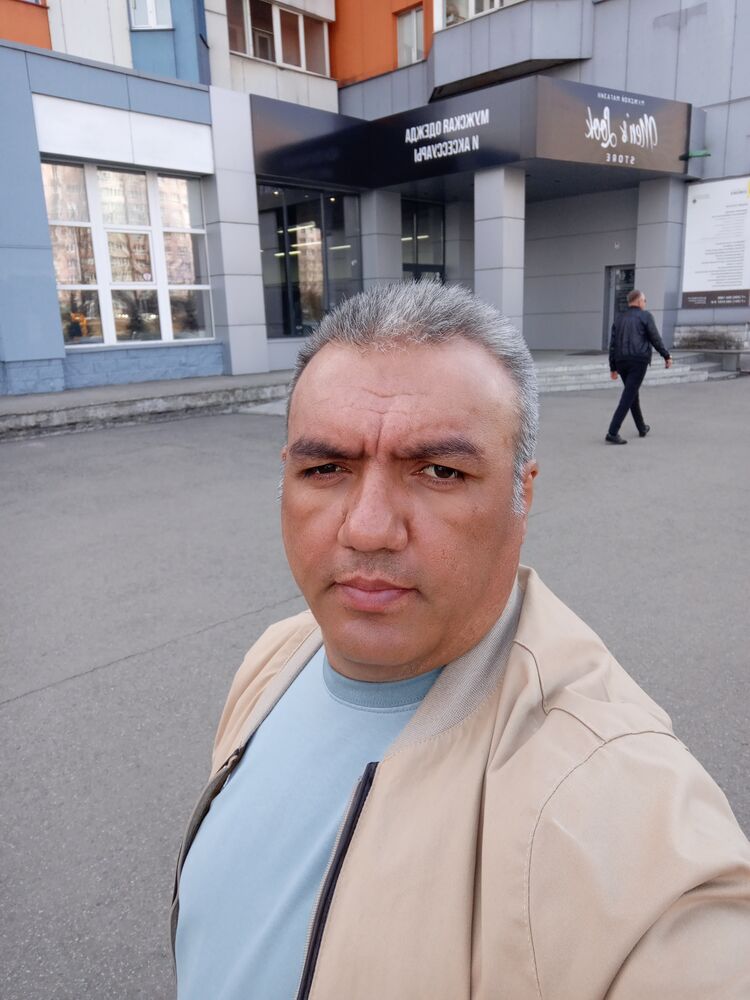  45124680  Rasit, 42 ,    