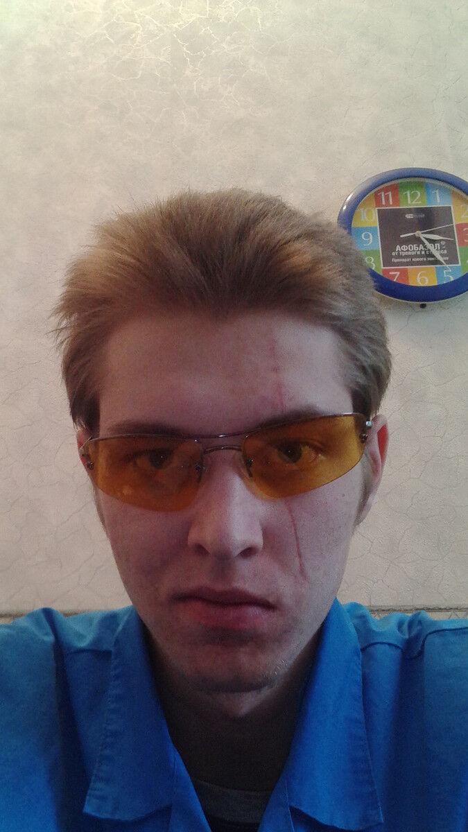  9803990  Maximilian, 30 ,    