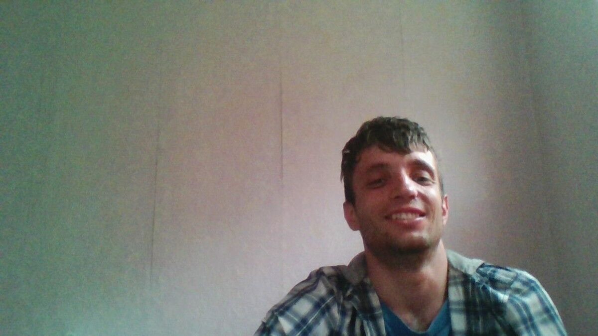  12338960  Dante, 37 ,    
