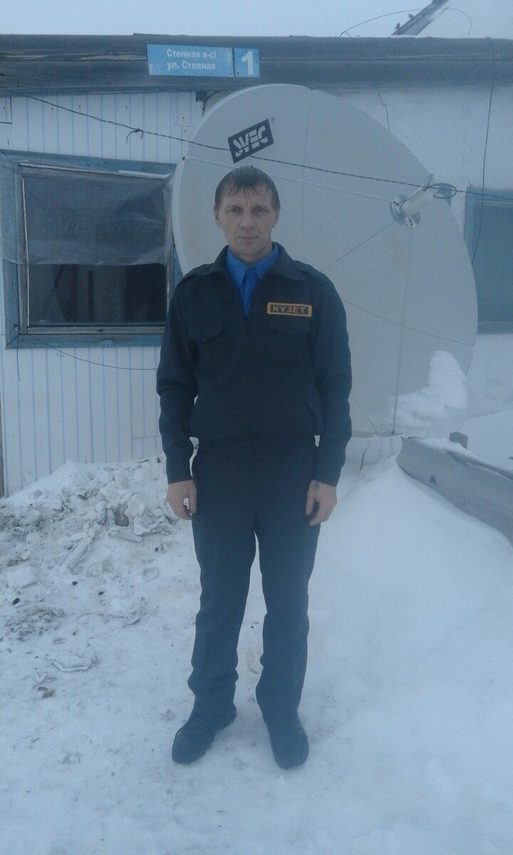  18767370  , 45 ,    