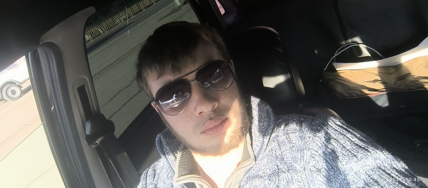  ,   Astemir, 25 ,   