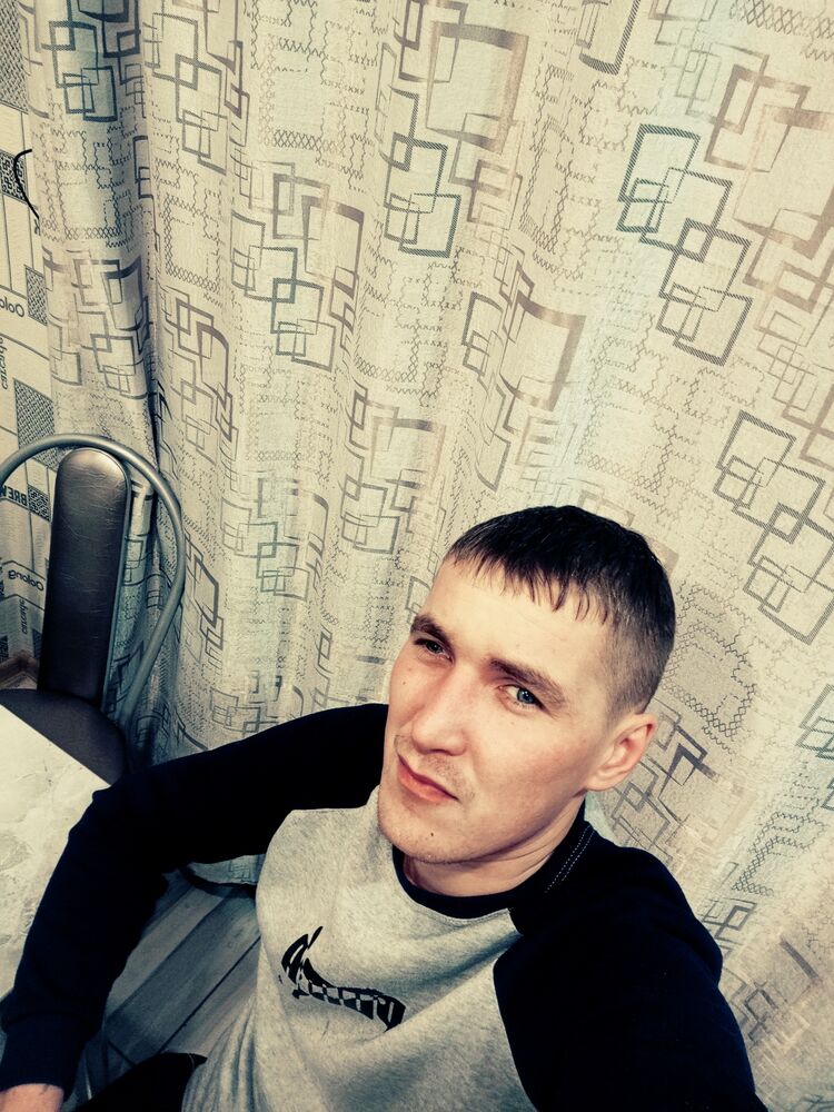  ,   Andrey, 32 ,   ,   