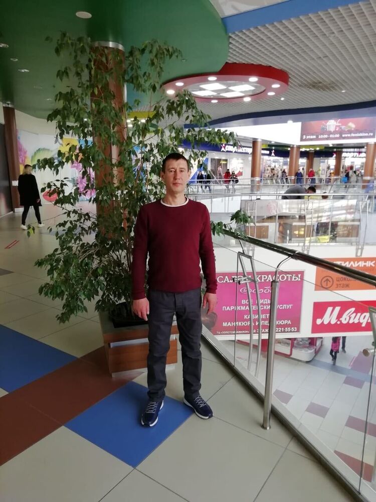  --,   , 44 ,   c 