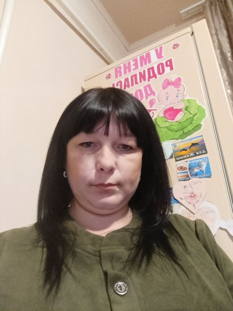  53097810  Anna, 46 ,    