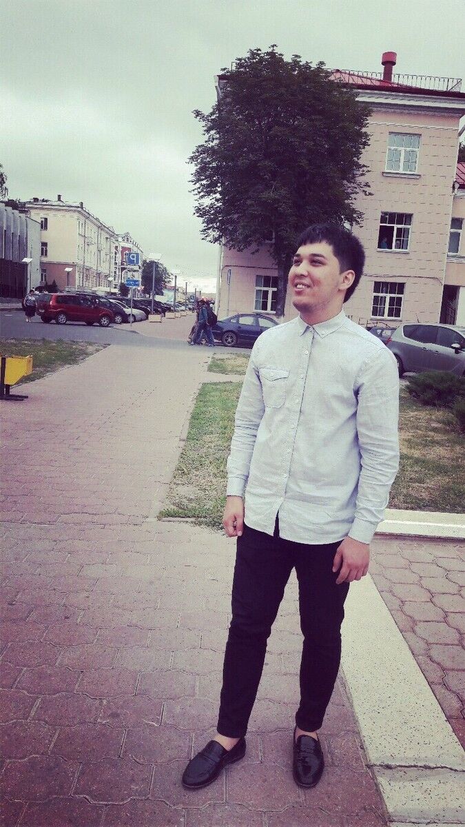  ,   EMIR HAN, 31 ,   ,   , c 