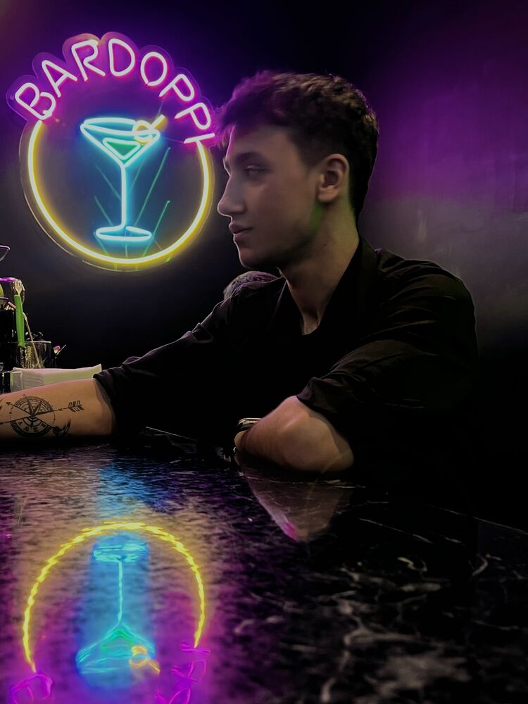 ���� 43931520 ����� �����, 21 ���, ���� ���������� � �����-����������