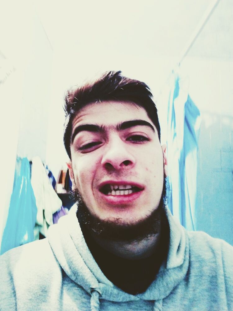  ,   Rastaman, 25 ,   ,   , c 
