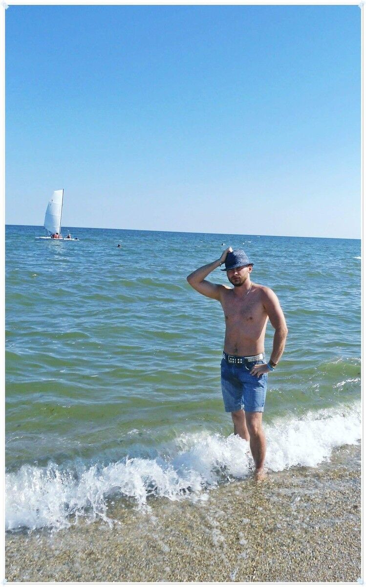  ,   Dmitriy, 37 ,   