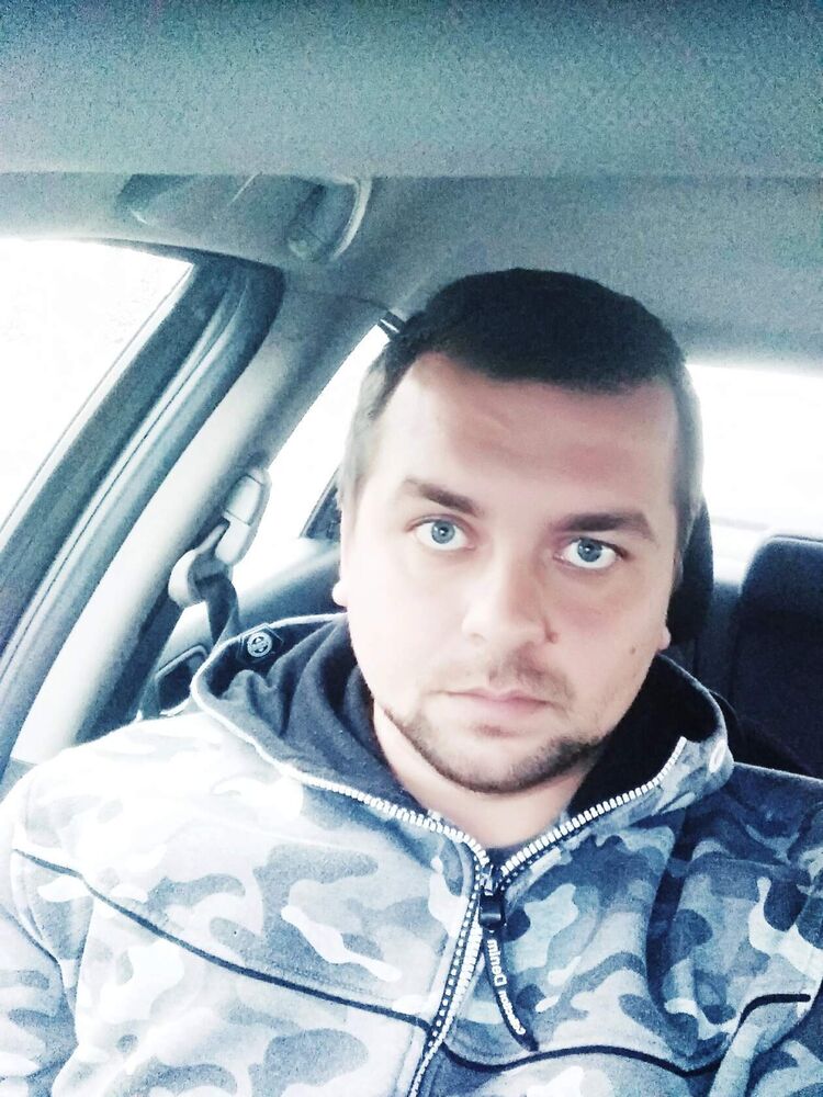  37832480  , 40 ,    
