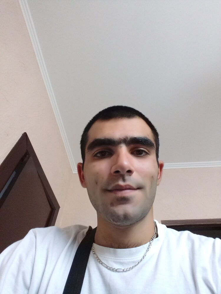  ,   Macho, 32 ,   ,   , c 