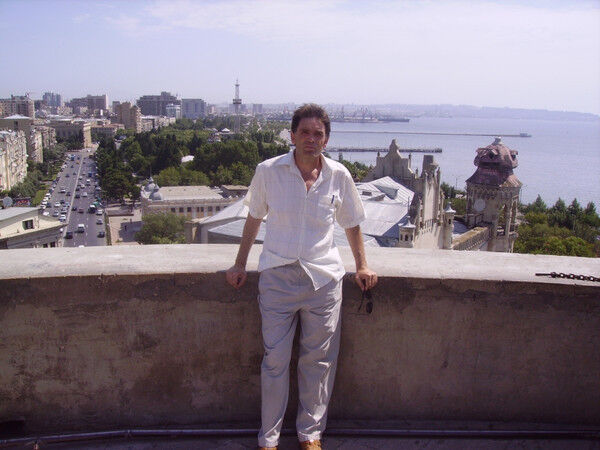  Targu Jiu,   , 66 ,   ,   , c 