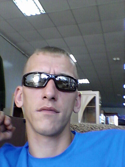  ,   Ivan, 39 ,  