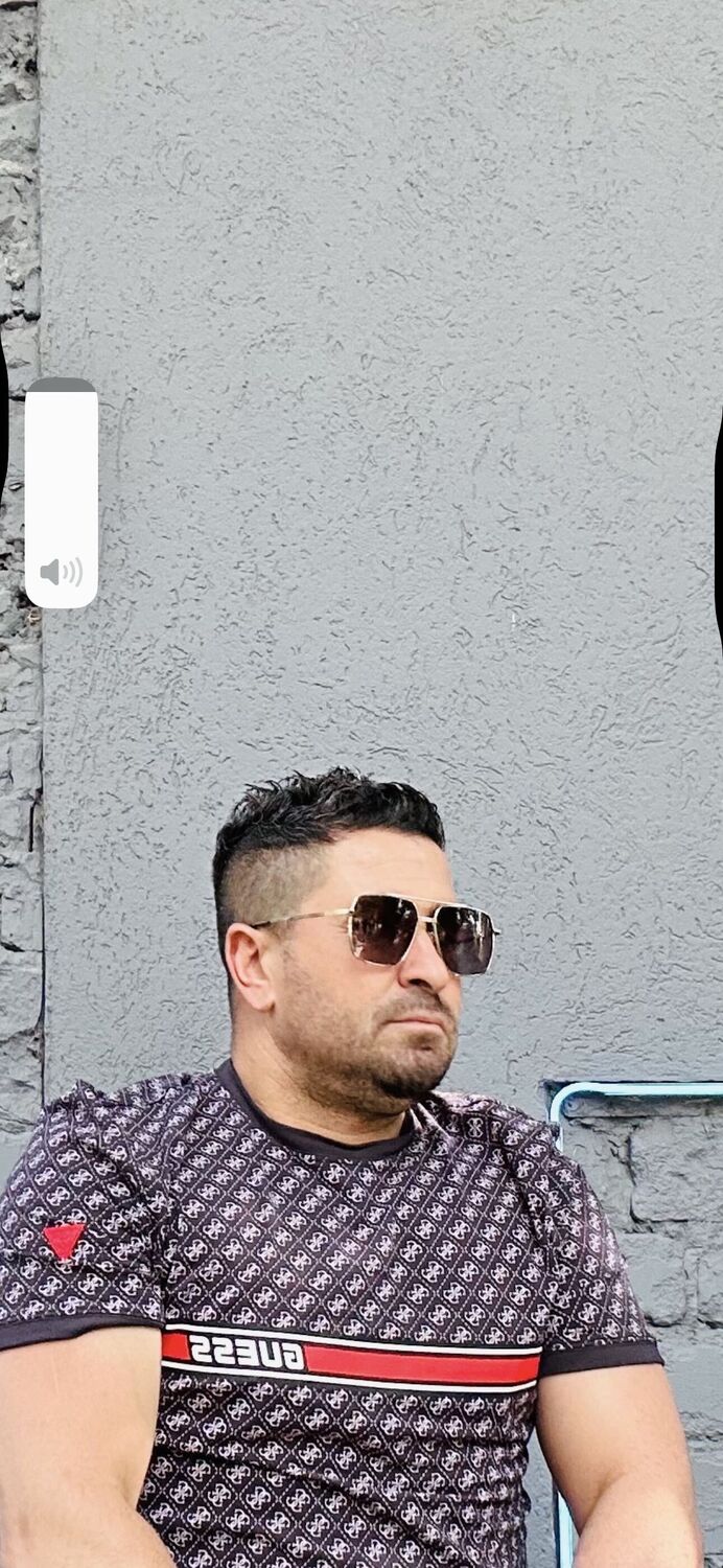  52574440  Serdar, 42 ,    