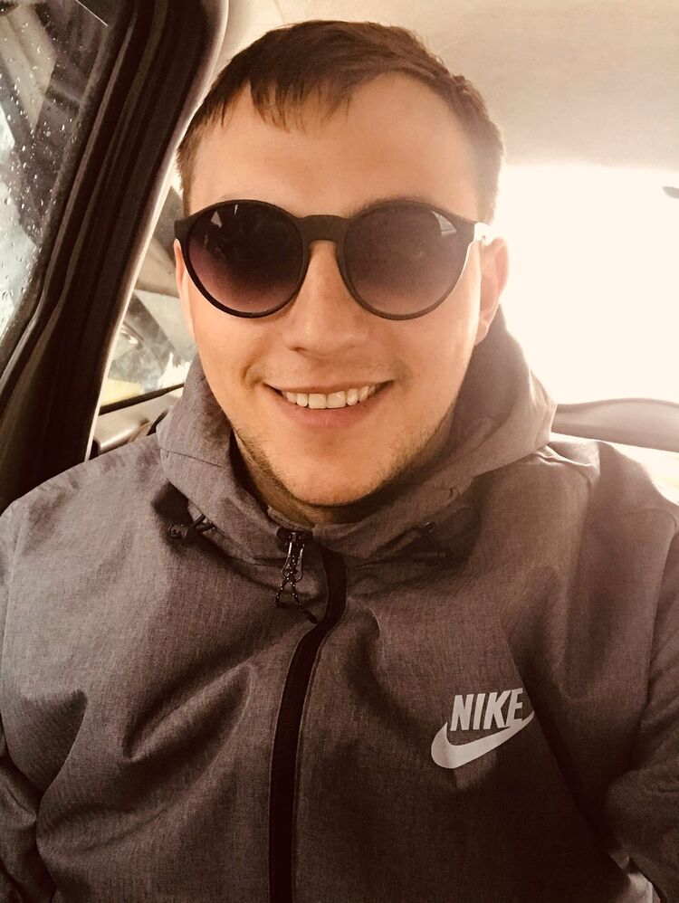  28412360  Kirill, 31 ,    