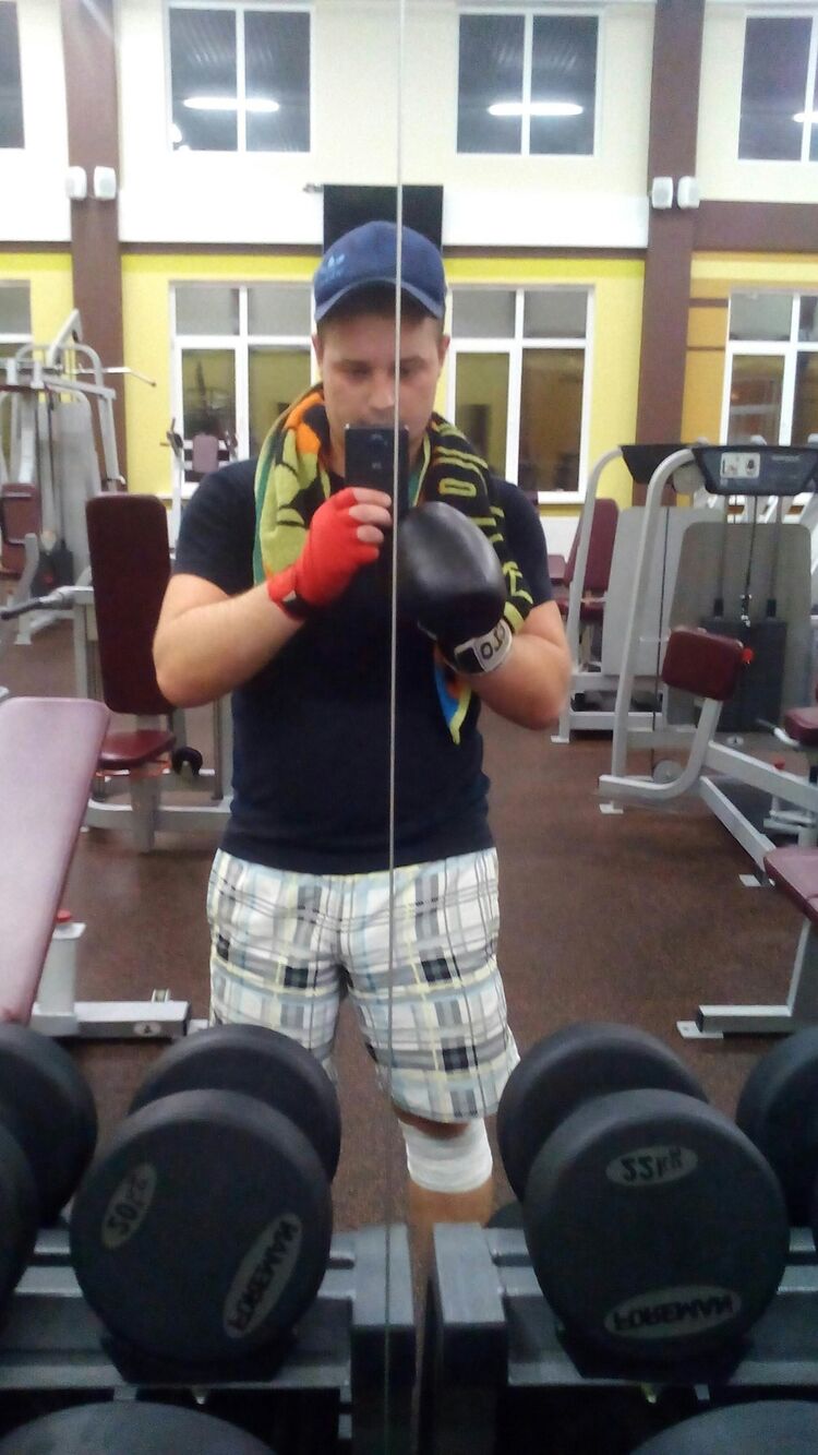  48366050  Vitaly, 36 ,    