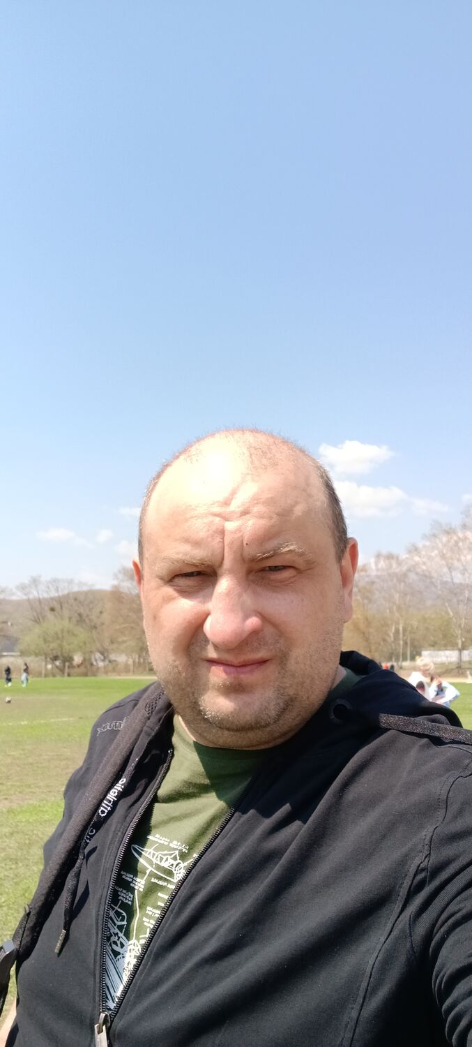  45049190  Zhenya, 44 ,    