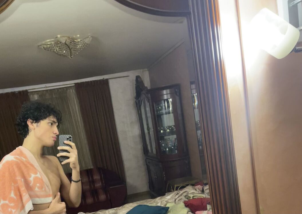  54799890  Fara, 22 ,    