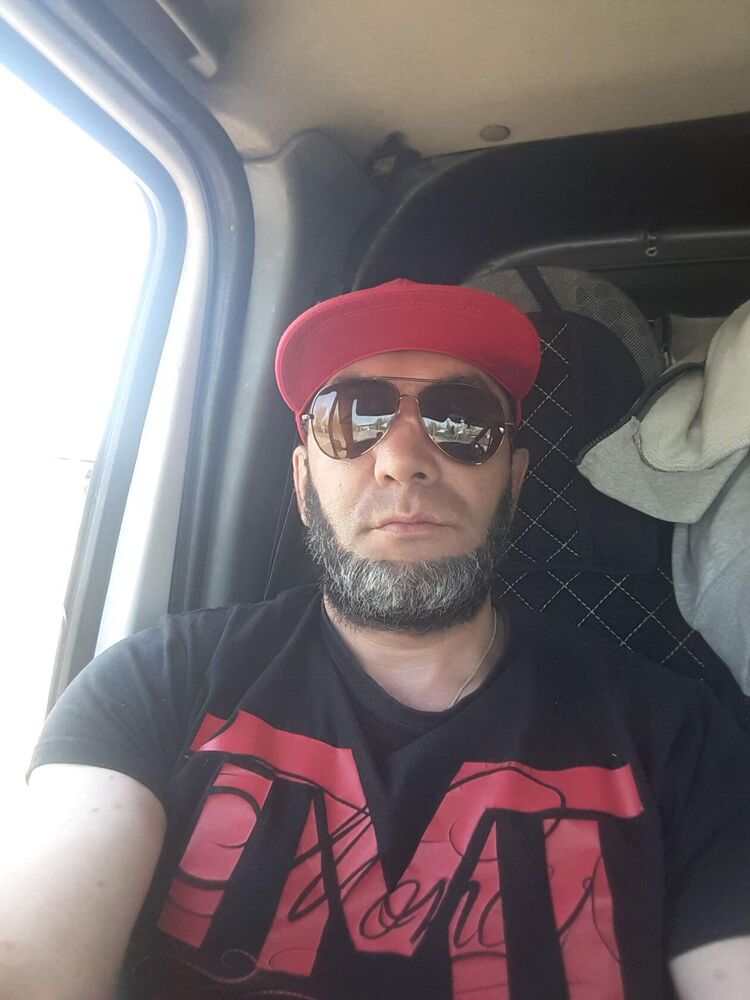  40439810  , 45 ,    