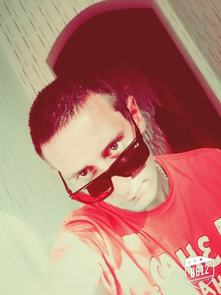  52568060  , 30 ,    