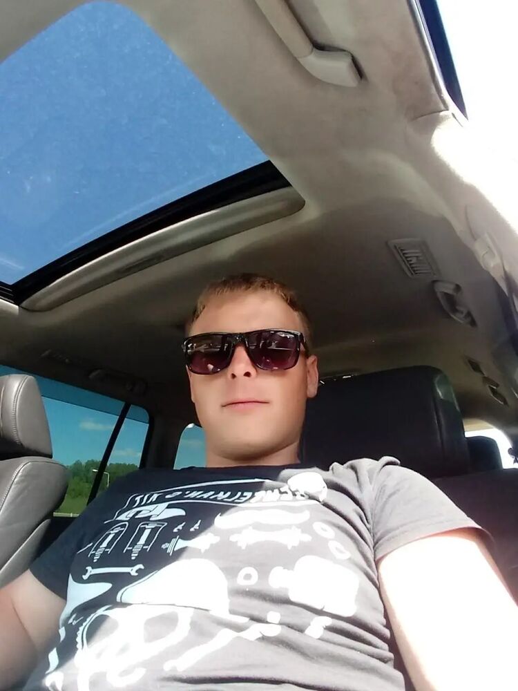  32085230  , 27 ,    