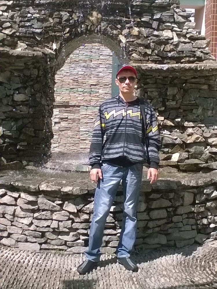  ,   Mischa, 42 ,   ,   , c 