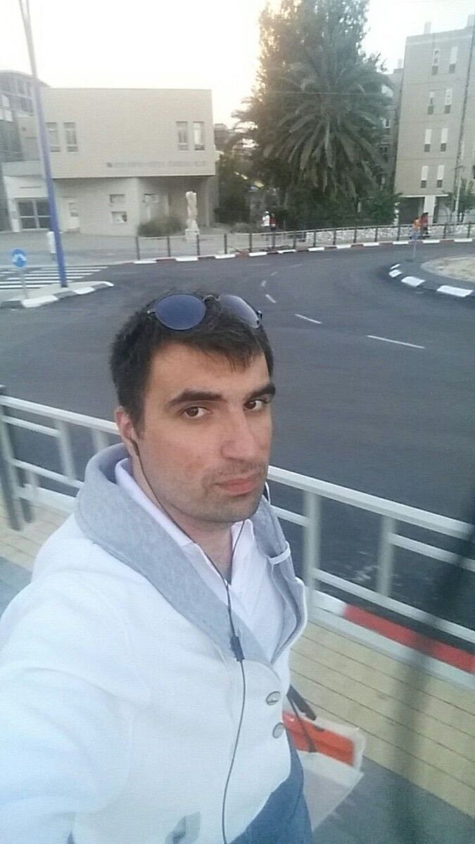  Azor,   , 34 ,   
