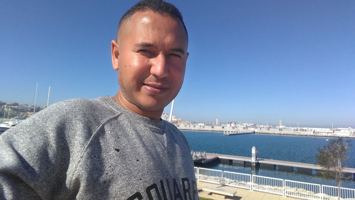  ,   Taha, 39 ,   ,   , c 