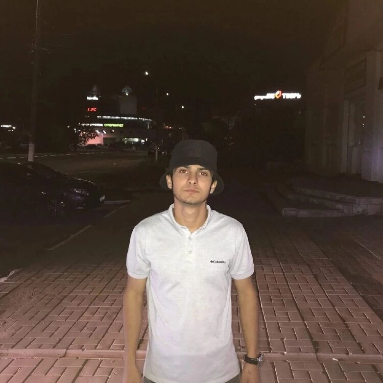  28537480  , 21 ,    