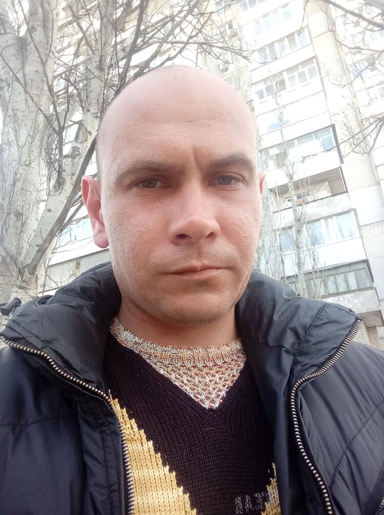  33939540  , 35 ,    